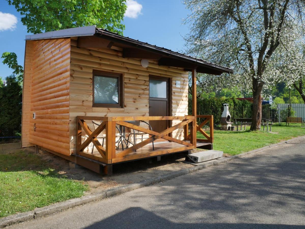 Camping Roznov Hotel Rožnov pod Radhoštěm Buitenkant foto