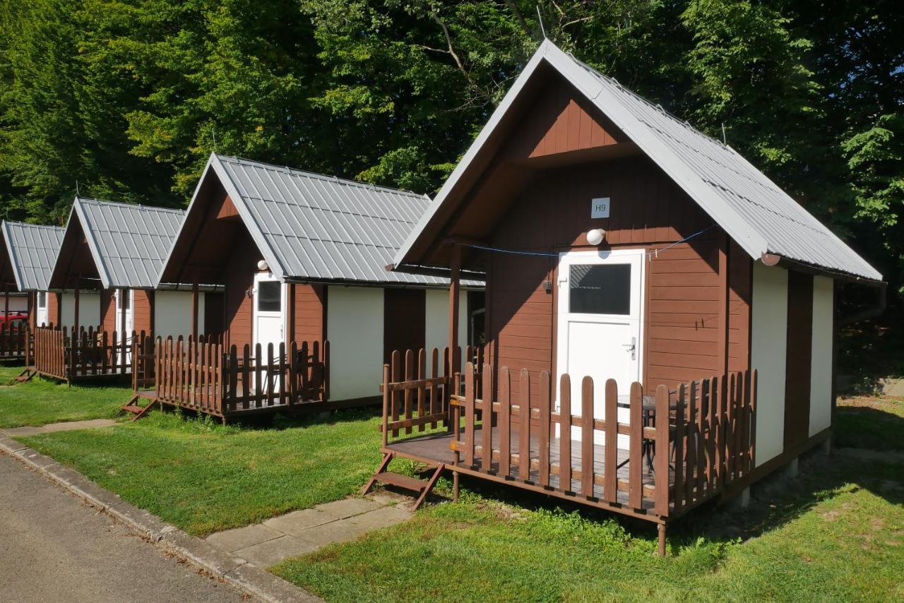 Camping Roznov Hotel Rožnov pod Radhoštěm Buitenkant foto