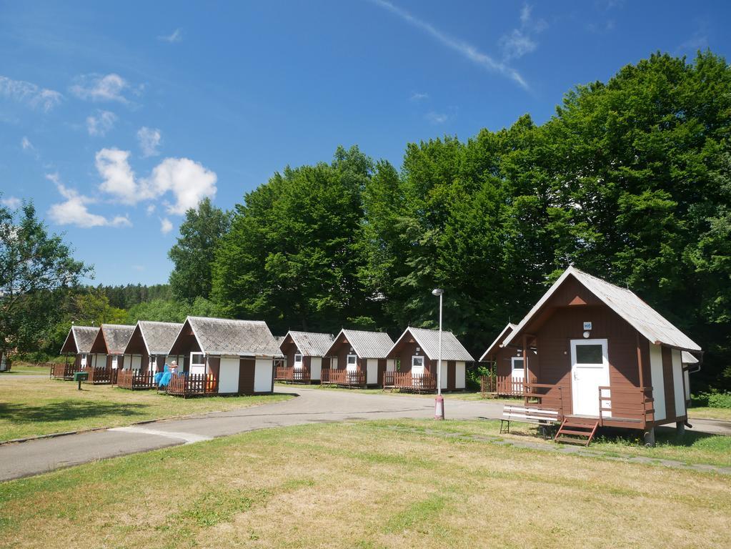 Camping Roznov Hotel Rožnov pod Radhoštěm Buitenkant foto